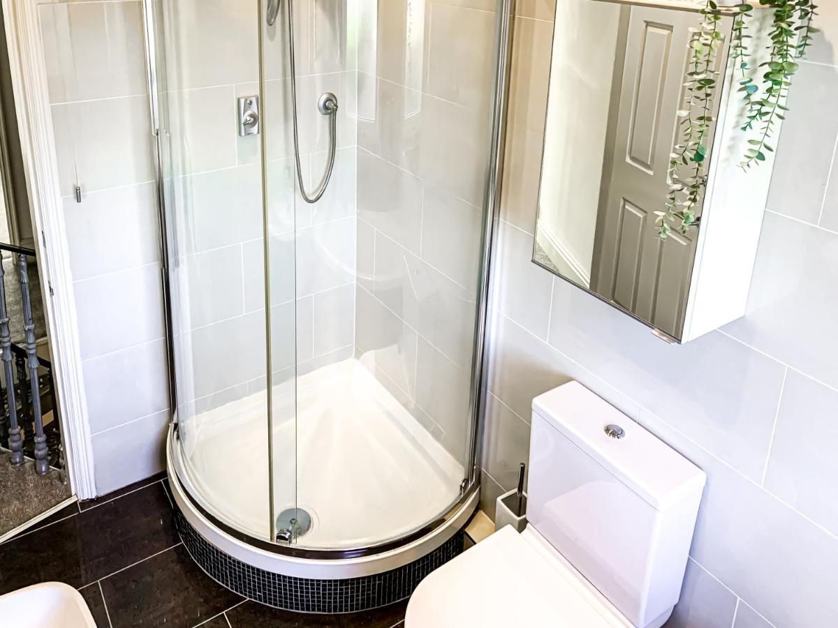 The Vines - Stunning Period Home With Free Parking York Exterior photo