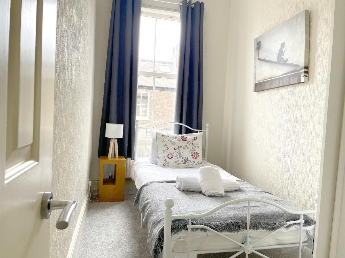 The Vines - Stunning Period Home With Free Parking York Exterior photo
