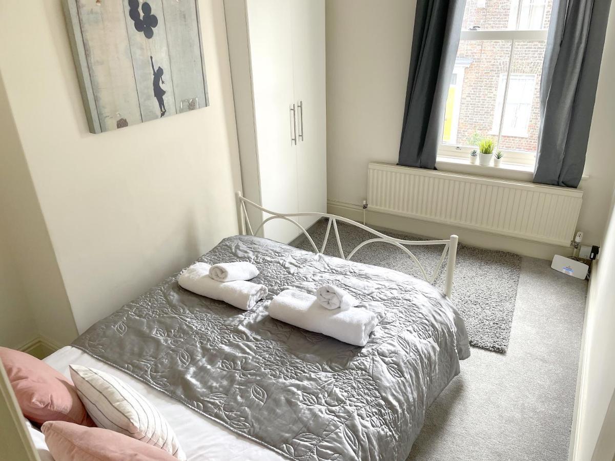 The Vines - Stunning Period Home With Free Parking York Exterior photo